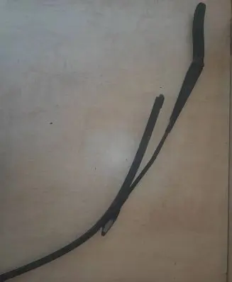 Volvo V70 Windshield/front glass wiper blade 31276002