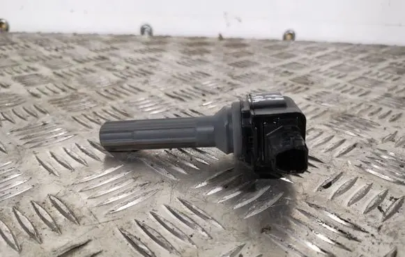 Subaru Forester SK High voltage ignition coil 9213K1