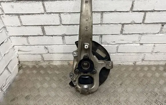 Dodge Durango III Front wheel hub P04877659AD