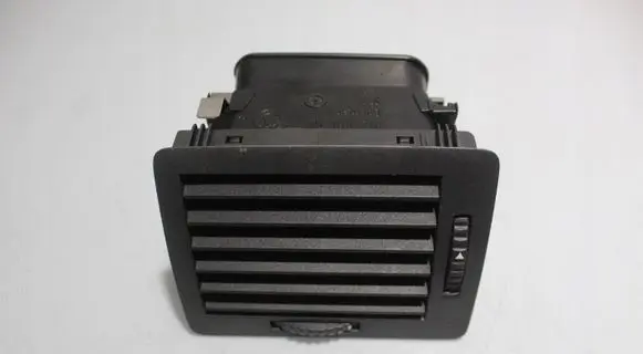 Skoda Fabia Mk1 (6Y) Dashboard side air vent grill/cover trim