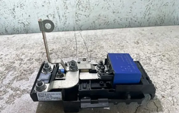 Mercedes-Benz A W176 Positive wiring loom A2465401850 560831 YAP2949511