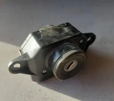 Audi A6 S6 C6 4F Ignition lock 4F0909131 4F0910131 33301101