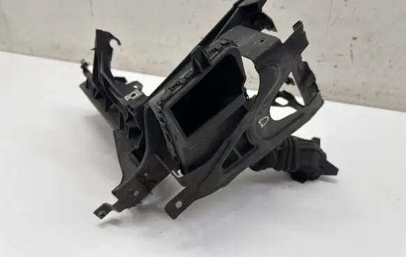 BMW 5 GT F07 Intercooler air guide/duct channel 7200778