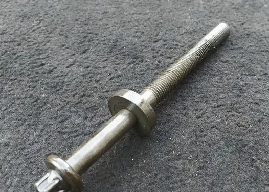 BMW 5 E60 E61 Cylinder head bolts 