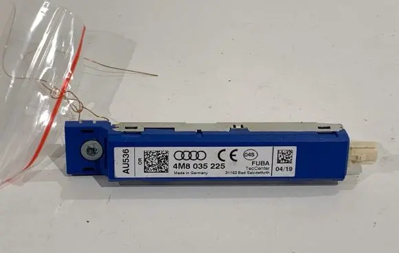 Audi Q8 Sound amplifier 4M8035225