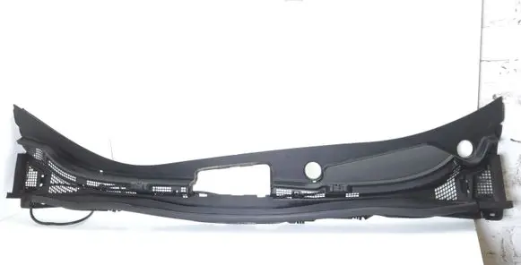 Nissan Leaf I (ZE0) Wiper trim 668623NA0A