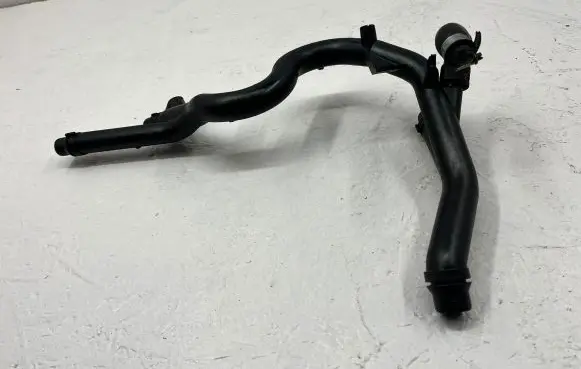 BMW 5 E60 E61 Engine coolant pipe/hose 7780001