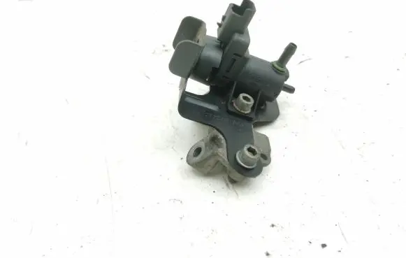 Peugeot 4007 Valve vacuum 9681852480