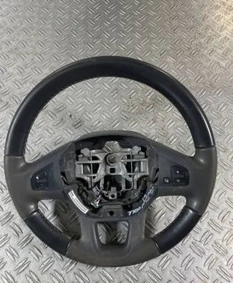 Opel Vivaro Steering wheel 34138171BL