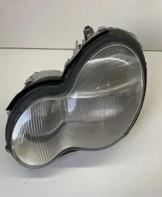 Mercedes-Benz C W203 Headlight/headlamp 0301166271 A2038201161