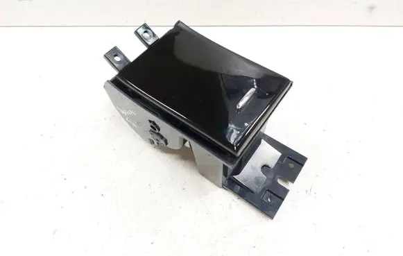 Ashtray (front)