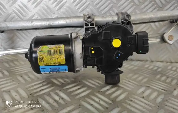Front wiper linkage and motor