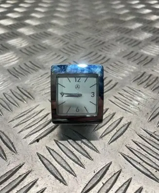Mercedes-Benz E W212 Clock A2188270070