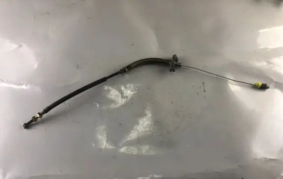 Mitsubishi Pajero Pinin Throttle cable 