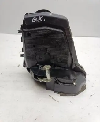 Toyota Yaris Rear door lock