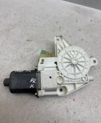 Mercedes-Benz R AMG W251 Front door window regulator motor A2518200842 997081102 0130822272