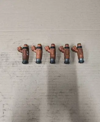 Mitsubishi Space Star Fuel injectors set CDH210
