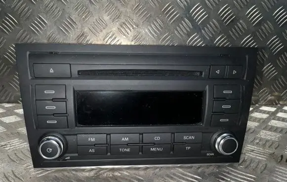 Seat Exeo (3R) Radio/CD/DVD/GPS head unit