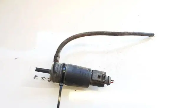 Mitsubishi Lancer X Windscreen/windshield washer pump 62128377612 62.12-8377612
