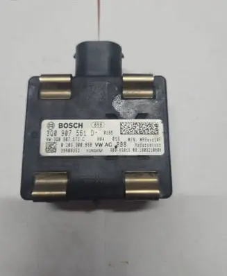 Volkswagen PASSAT B7 Distronic sensor radar 3Q0907561D 3Q0907572C