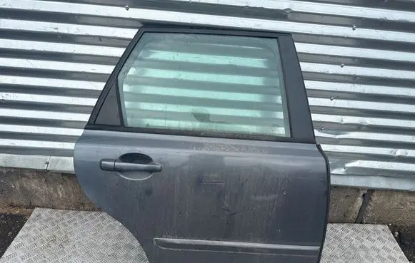 Rear door