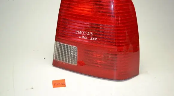 Volkswagen PASSAT B5 Rear/tail lights 3B5945096G