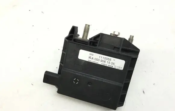 Mercedes-Benz AMG GT R190 C190 Battery relay fuse A0009061505