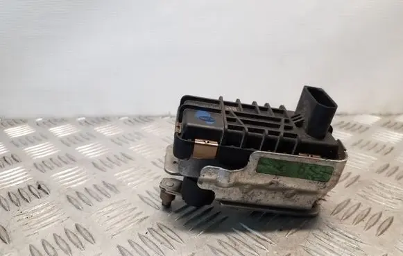 Audi A5 Sportback 8TA Turbine electric control actuator 6NW009550 767649