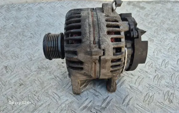 Nissan Qashqai+2 Generator/alternator 8200728292D 0124525140 8200728292