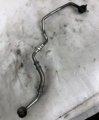 Ford Focus Turbo turbocharger oiling pipe/hose 9819516380