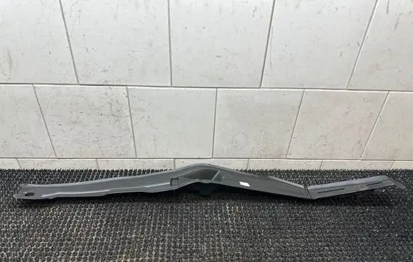 Fender end trim