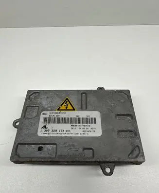 Audi A4 S4 B7 8E 8H Headlight ballast module Xenon 8E0941329A 307329154