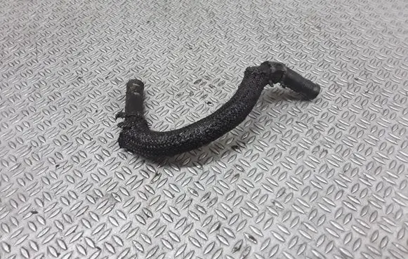 Toyota Avensis T250 Engine coolant pipe/hose