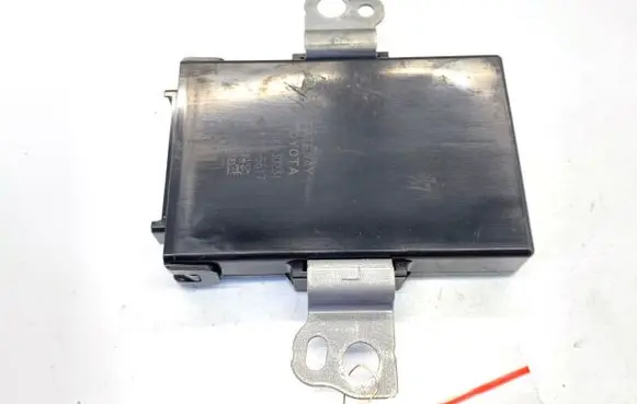 Lexus IS III XE30 Gateway control module 8910030231