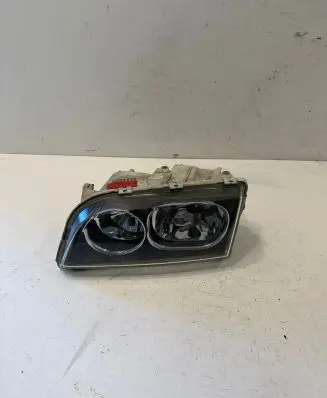 Volvo S40, V40 Headlight/headlamp 30899878 1AG24700201
