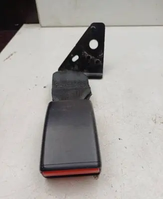 Peugeot 208 I Rear seatbelt buckle 6190405B