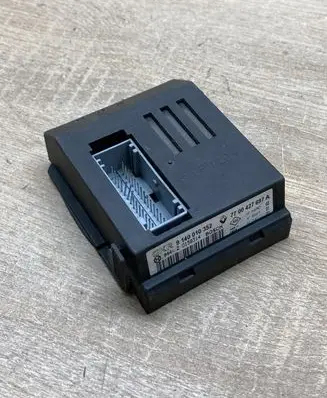 Renault Scenic I Engine control unit/module fan 7700427697A