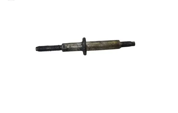 Mazda CX-7 Fuel Injector clamp holder 
