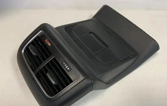 Audi Q5 SQ5 Rear air vent grill 8K0864376 8K0819203E 8R0864376B