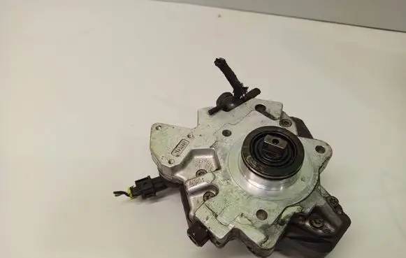 KIA Sportage Fuel injection high pressure pump 3310027400 0445010121