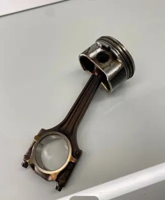 Volkswagen Golf V Piston with connecting rod 050D BGU