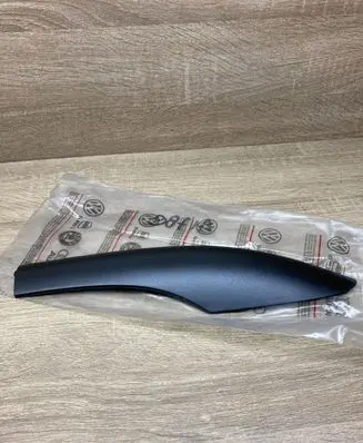 Skoda Octavia Mk2 (1Z) Roof bar rail cover 1Z9860149A