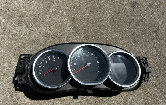 Dacia Sandero II Speedometer (instrument cluster) 248106259R