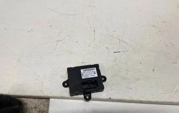 Ford S-MAX Door control unit/module 7G9T14B534