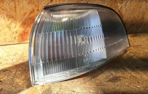 Toyota Corolla E100 Headlight/headlamp
