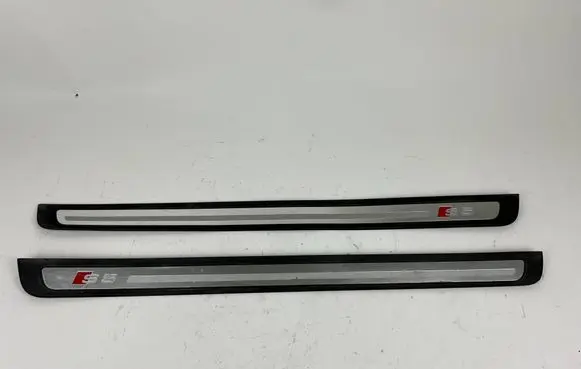 Audi S5 sill trim set (inner) 8T0853374 8T0853373