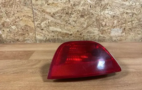 Ford Focus Rear fog light 1M5115K273 0374D 1M5115501