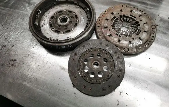 Mercedes-Benz A W168 Clutch set kit B17401800 A0002521305