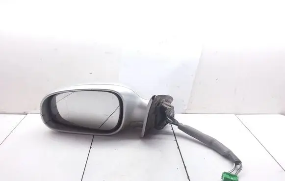 Volvo S60 Front door electric wing mirror E11015463