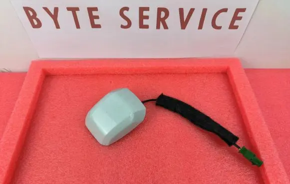 Audi TT TTS RS Mk3 8S Aerial GPS antenna 8W7035503B